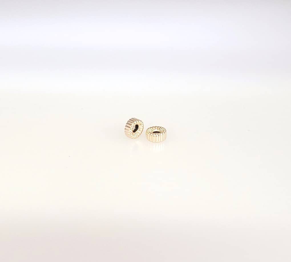 4.25x2mm Gold Filled Corrugated Flat Rondelle 4.25x2mm Gold Filled Corrugated Flat Rondelle