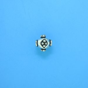 15028 - Bali Silver Bead 8x8mm 15028 - Bali Silver Bead 8x8mm