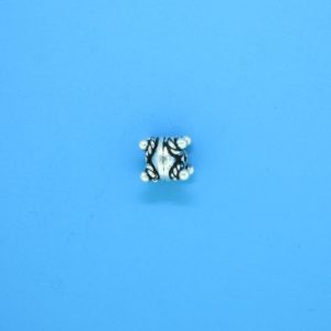 15030 - Bali Silver Square Bead 6x5.5mm 15030 - Bali Silver Square Bead 6x5.5mm
