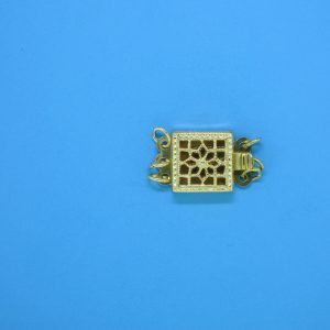 977 - 8mm Gold Filled 3 Strands Square Filigree Clasp 977 - 8mm Gold Filled 3 Strands Square Filigree Clasp