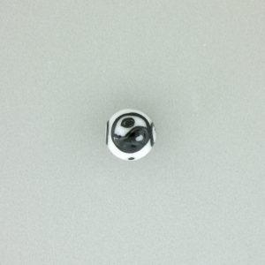 9075 - 8mm Round Ying Yang Porcelain Bead 9075 - 8mm Round Ying Yang Porcelain Bead