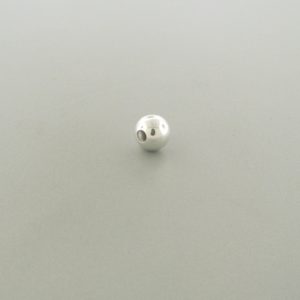 561 - 2.5mm Sterling Silver Plain Round Bead 561 - 2.5mm Sterling Silver Plain Round Bead