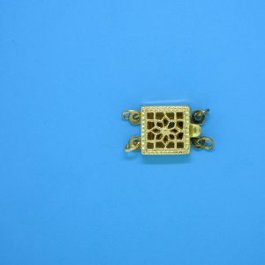 976 - 8mm Gold Filled 2 Strands Square Filigree Clasp 976 - 8mm Gold Filled 2 Strands Square Filigree Clasp
