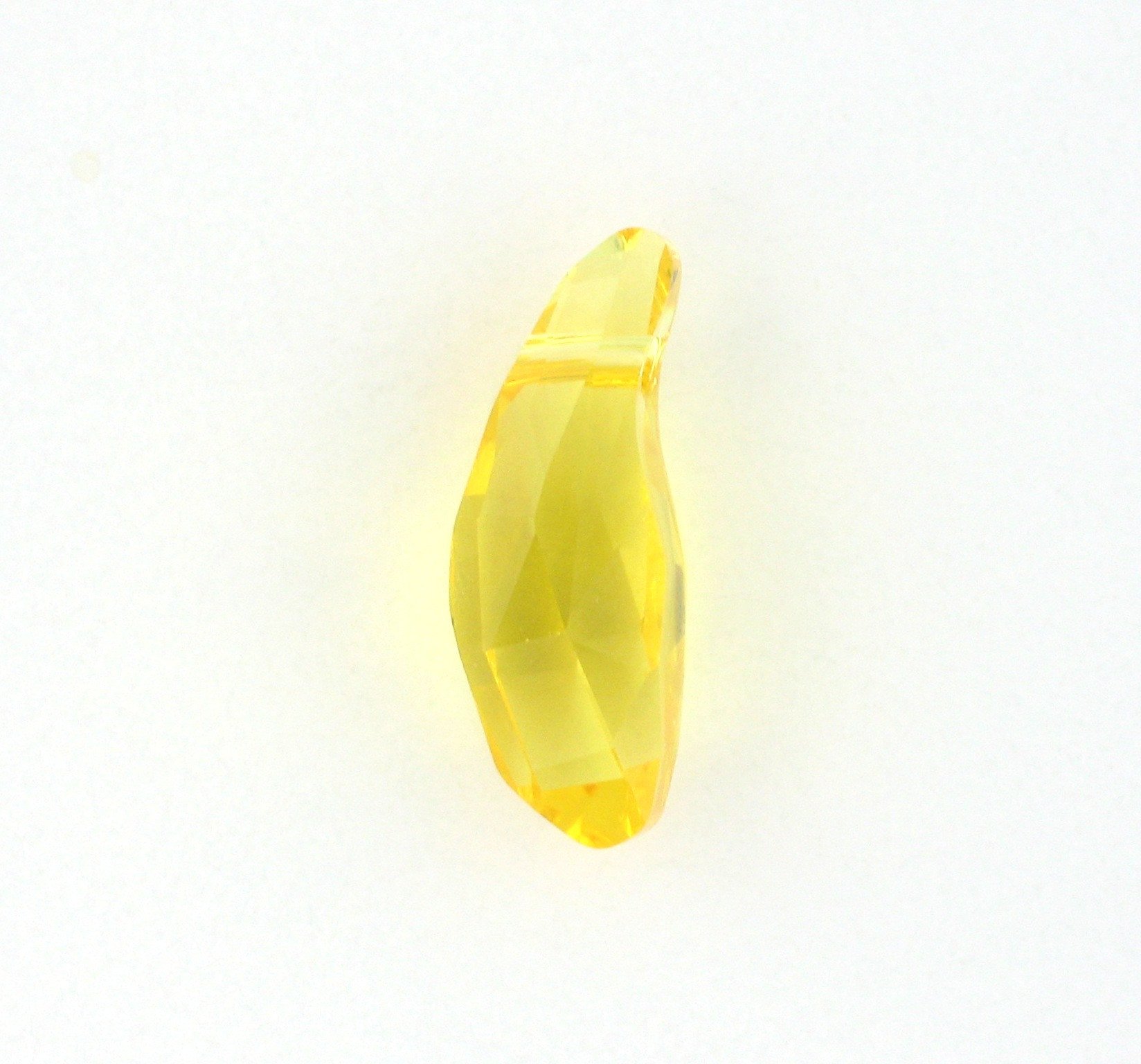 5531 - 28mm Swarovski Aquiline Crystal Bead - Light Topaz 5531 - 28mm Swarovski Aquiline Crystal Bead - Light Topaz