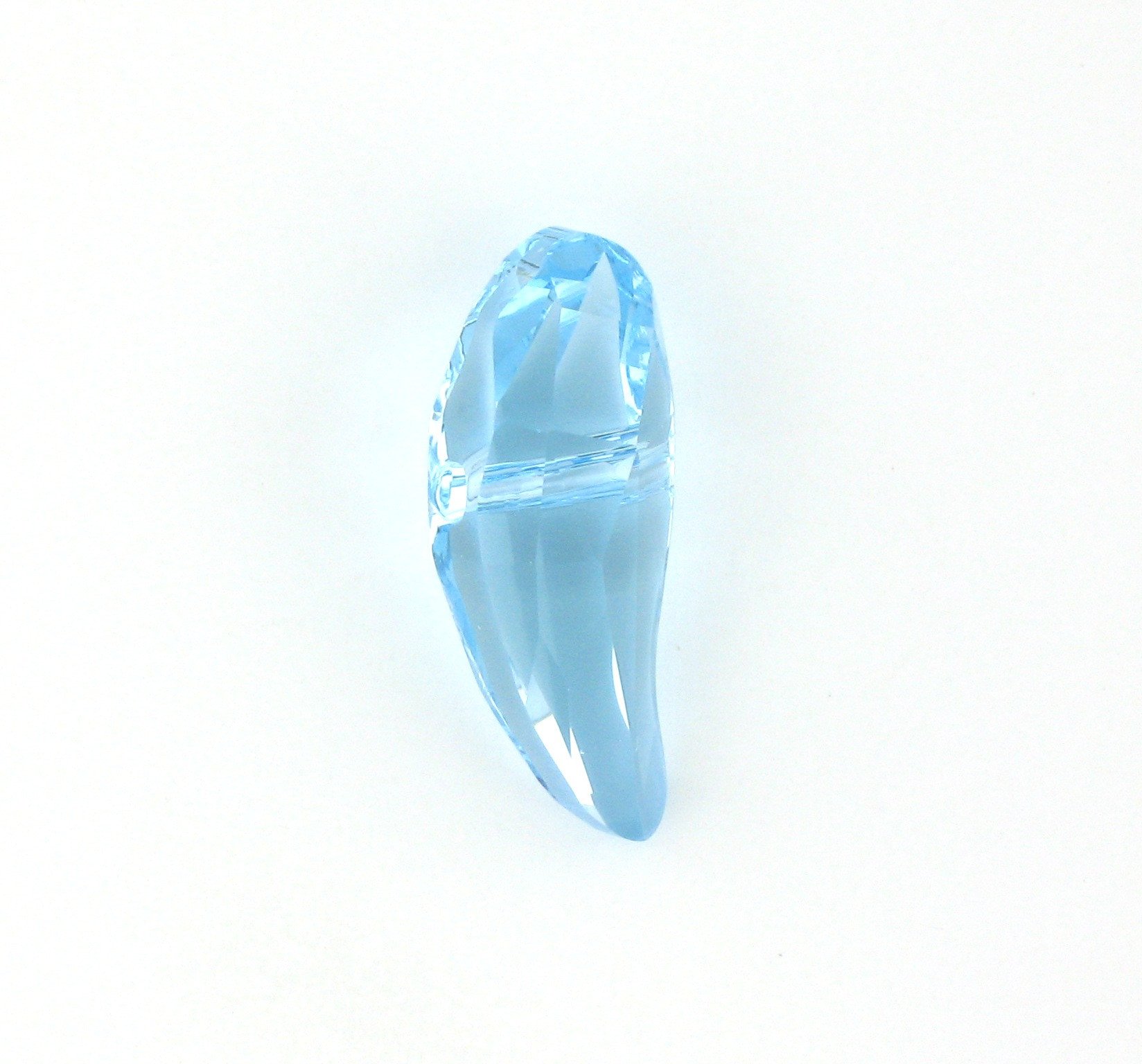 5530 - 28mm Swarovski Aquiline Crystal Bead - Aquamarine 5530 - 28mm Swarovski Aquiline Crystal Bead - Aquamarine