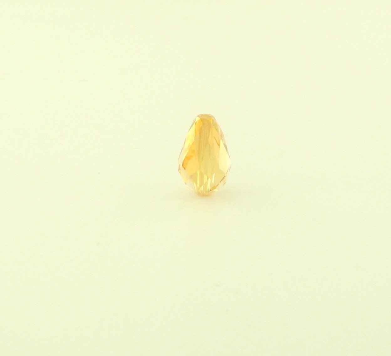 5500 - 9x6mm Swarovski Teardrop Bead - Brandy 5500 - 9x6mm Swarovski Teardrop Bead - Brandy