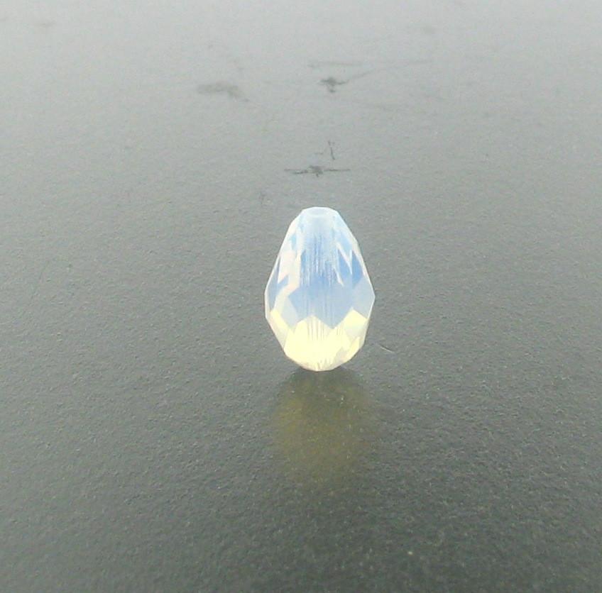 5500 - 9x6mm Swarovski Teardrop Bead - White Opal 5500 - 9x6mm Swarovski Teardrop Bead - White Opal