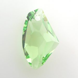 6656 - 19mm Swarovski Galactic Vertical Pendant - Peridot