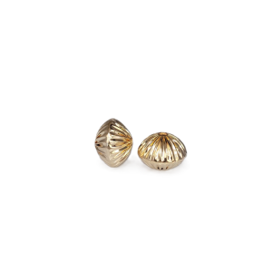#77 - 5mm Gold Filled Straight Corrugated Round Saucer Bead (Rondelle) #77 - 5mm Gold Filled Straight Corrugated Round Saucer Bead (Rondelle)