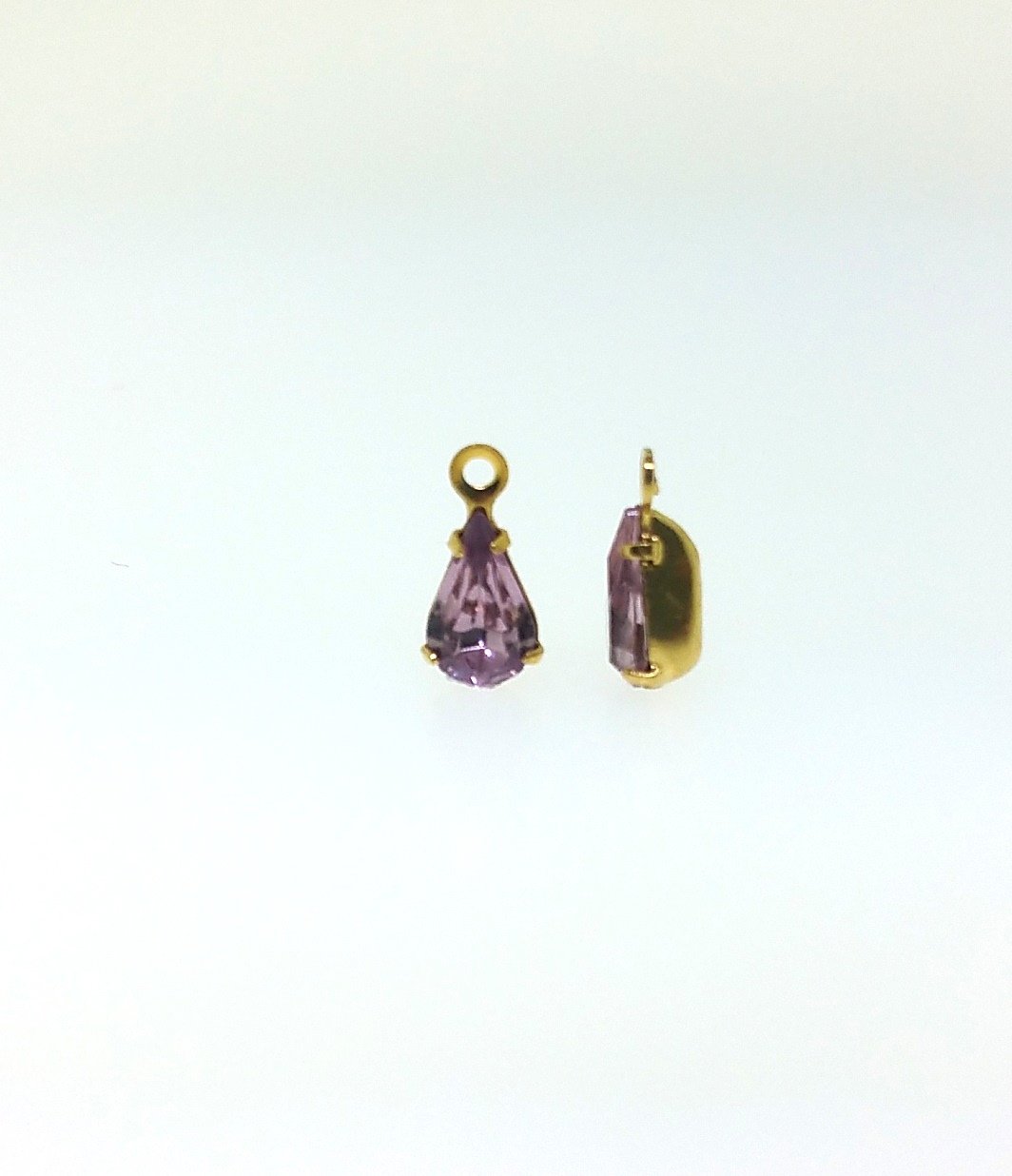 37217 - Swarovski Pear Shaped Single Stone Setting - Light Amethyst 37217 - Swarovski Pear Shaped Single Stone Setting - Light Amethyst