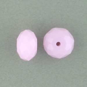 5040 - 6mm Swarovski Briolette Beads - Rose Alabaster 5040 - 6mm Swarovski Briolette Beads - Rose Alabaster