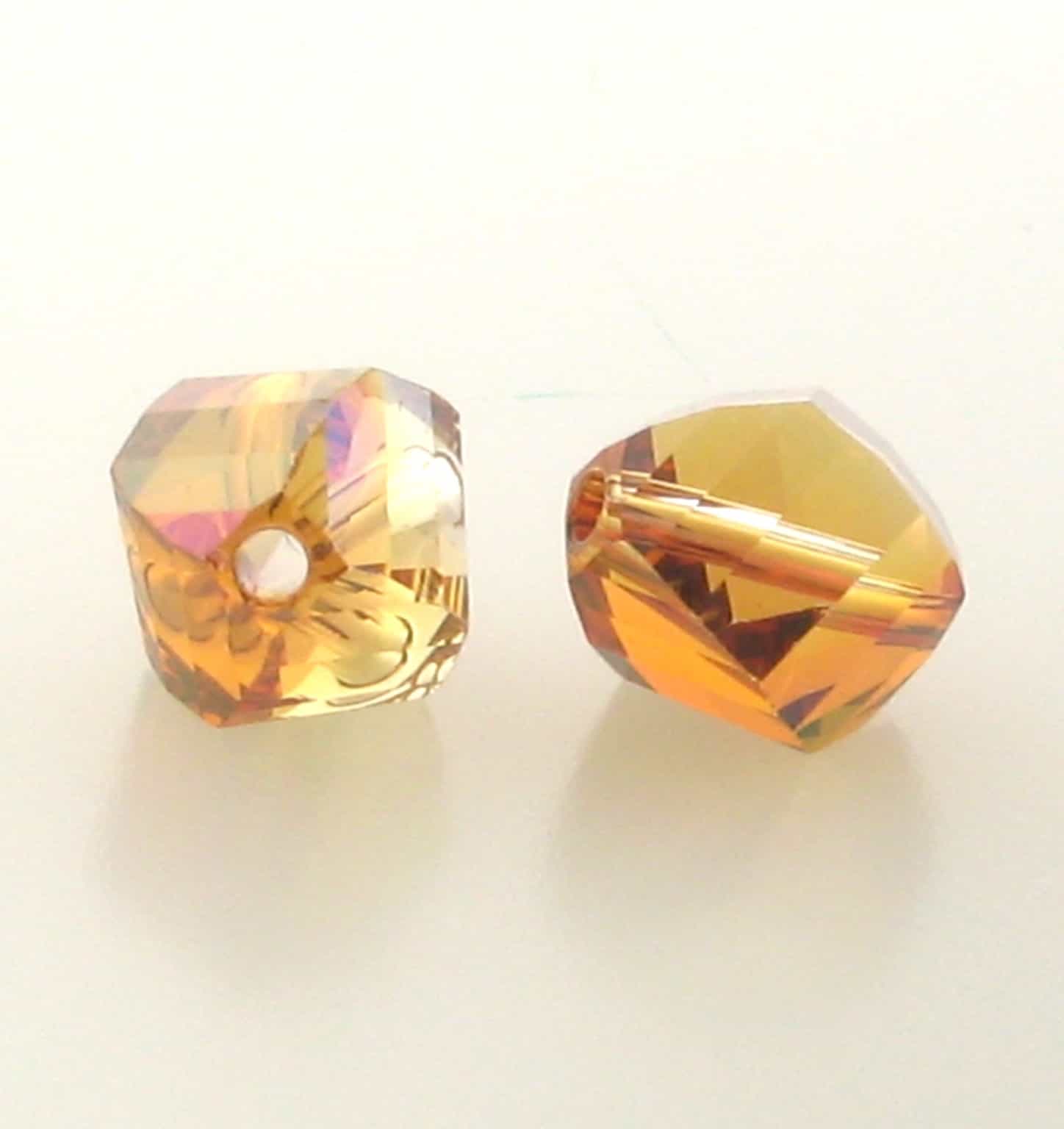 5020 - 10mm Swarovski Helix Beads - Crystal Copper 5020 - 10mm Swarovski Helix Beads - Crystal Copper