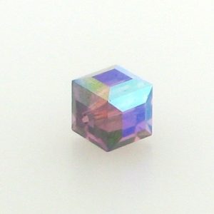 5601 - 6mm Swarovski Cube Crystal - Amethyst AB 5601 - 6mm Swarovski Cube Crystal - Amethyst AB