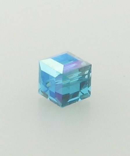 5601 - 6mm Swarovski Cube Crystal - Indicolite AB 5601 - 6mm Swarovski Cube Crystal - Indicolite AB