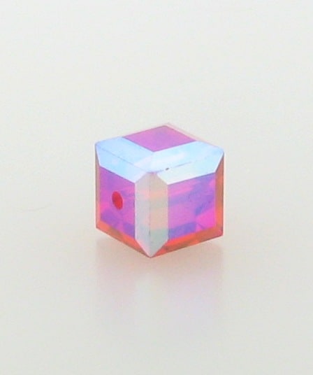 5601 - 6mm Swarovski Cube Crystal - Light Siam AB 5601 - 6mm Swarovski Cube Crystal - Light Siam AB