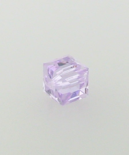 5601 - 6mm Swarovski Cube Crystal - Violet 5601 - 6mm Swarovski Cube Crystal - Violet