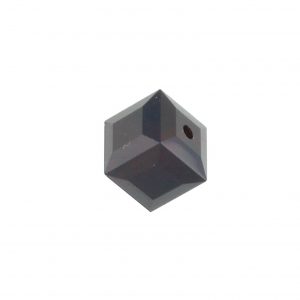 5601 - 6mm Swarovski Cube Crystal - Garnet 5601 - 6mm Swarovski Cube Crystal - Garnet