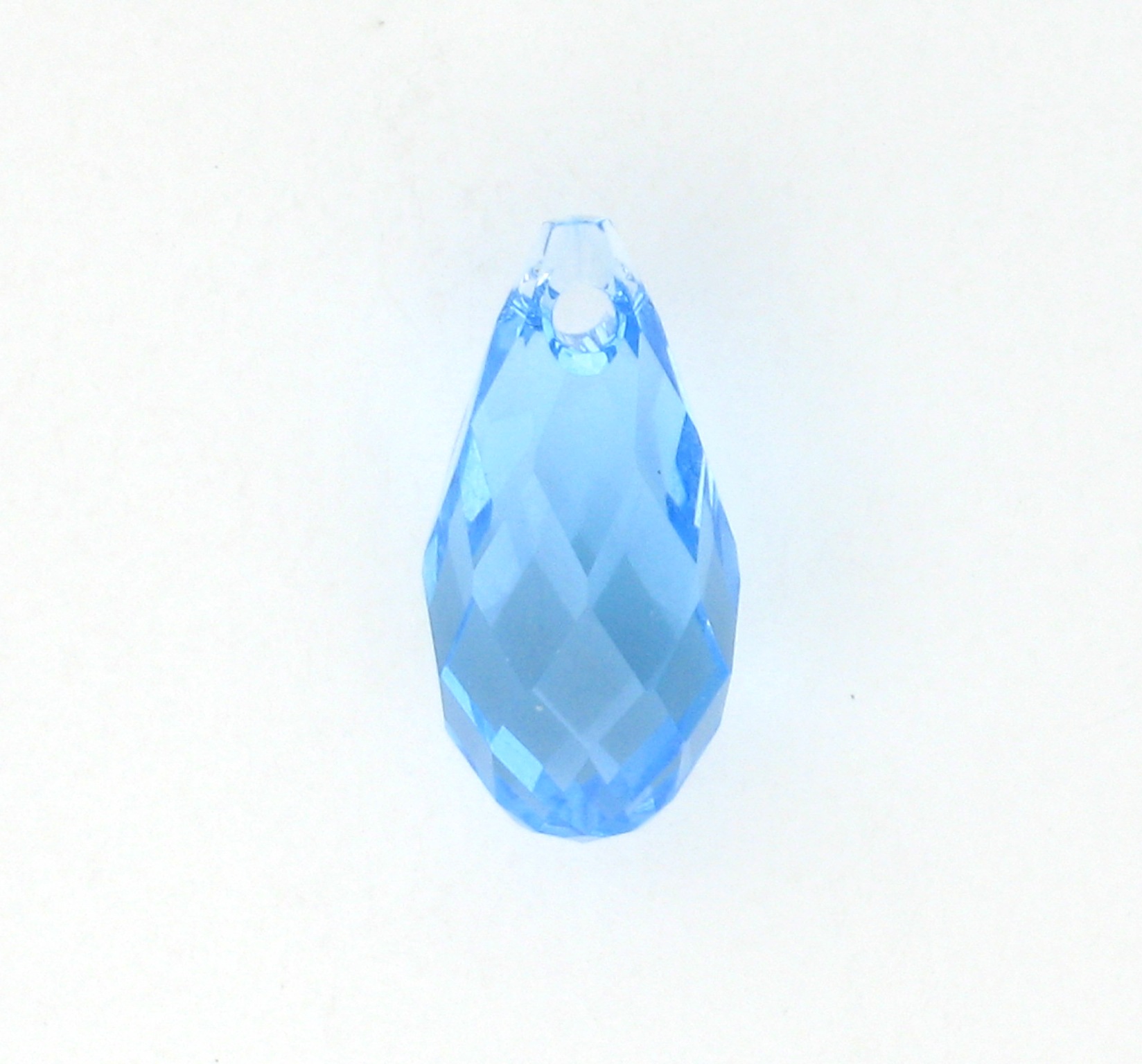 6010 - 11x5.5mm Swarovski Briolette Pendant - Aquamarine 6010 - 11x5.5mm Swarovski Briolette Pendant - Aquamarine