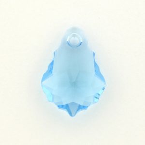 6090 - 22x15mm Swarovski Baroque Pendant - Aquamarine 6090 - 22x15mm Swarovski Baroque Pendant - Aquamarine