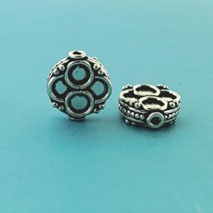 #SB39 - 13x14mm Bali Silver Design Bead #SB39 - 13x14mm Bali Silver Design Bead