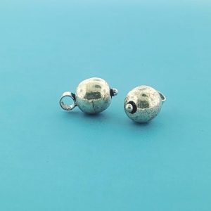 SB-52 - 10mm Bali Silver Plain Ball Bead With Ring SB-52 - 10mm Bali Silver Plain Ball Bead With Ring
