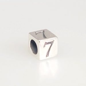 1311 - 5.5mm Sterling Silver Number - 7 1311 - 5.5mm Sterling Silver Number - 7